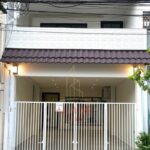 ให้เช่า ทาวน์โฮม 2ชั้น 3ห้องนอน หมู่บ้านอยู่เจริญ 29 ย่าน รัชดา