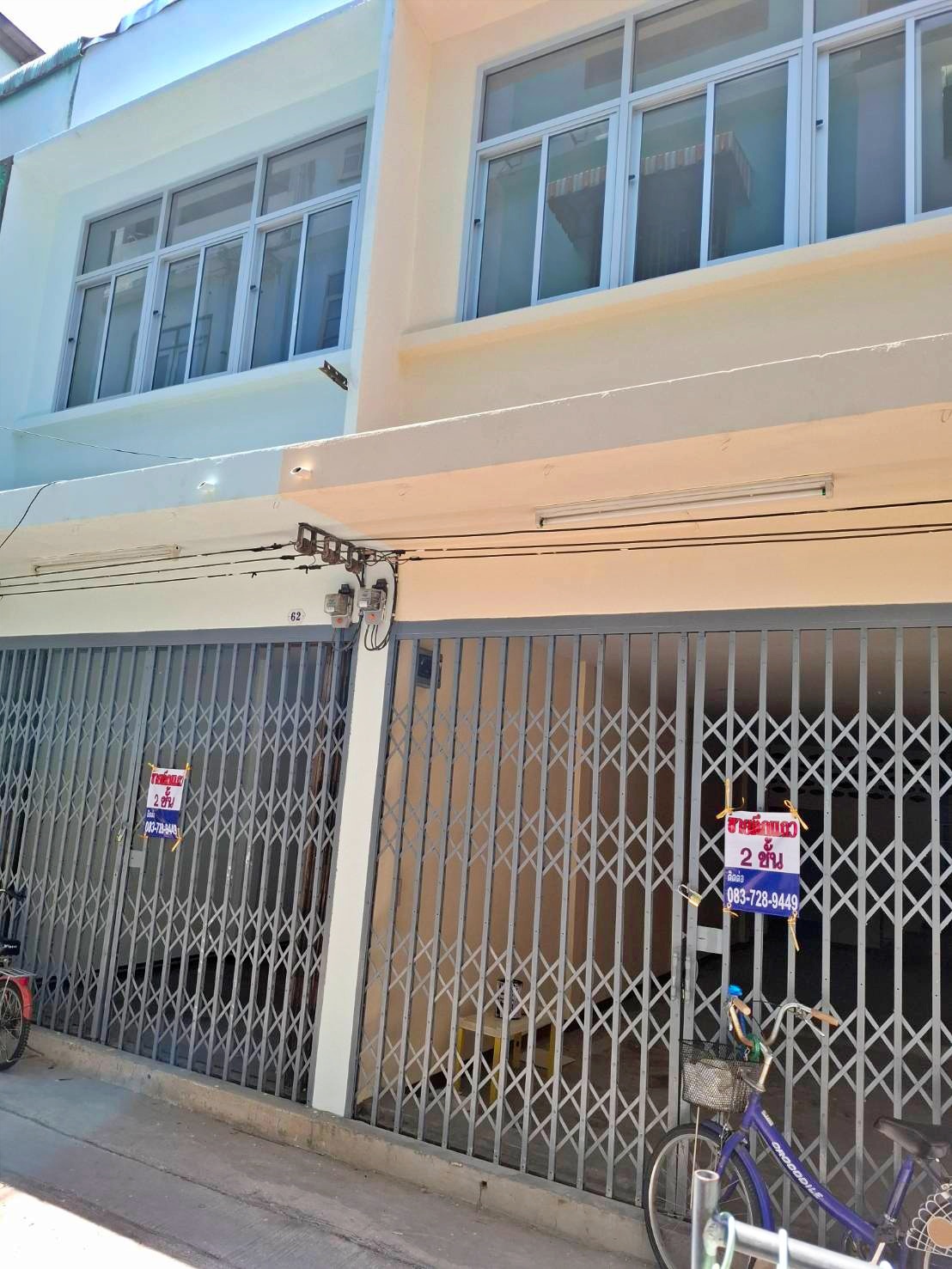 ขายห้องแถว ถนนตากสินซอย 22 ใกล้สถานีรถไฟฟ้าสำเหร่