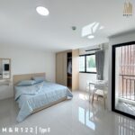 อพาร์ทเมนต์ M&R 122 ห้องกว้าง แอร์ น้ำอุ่น เฟอร์ฯ ครบ เดินทางสะดวก โทร 0889128995